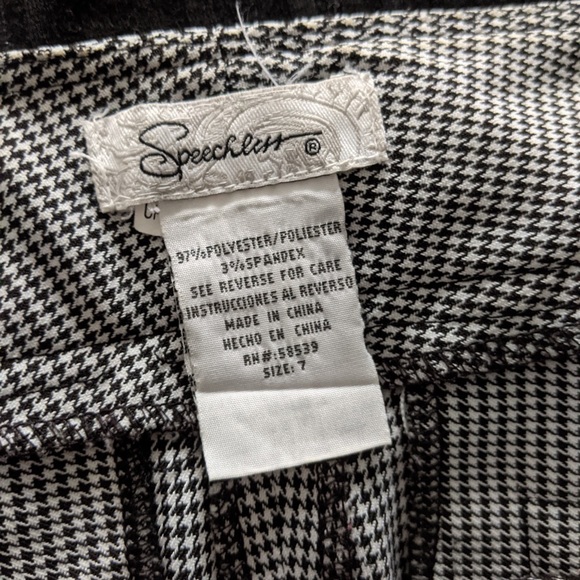 Houndstooth Bermuda Shorts - Picture 3 of 3